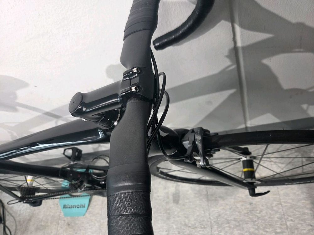 에스웍스(S-Works) 타막 카본로드 반차 이미지