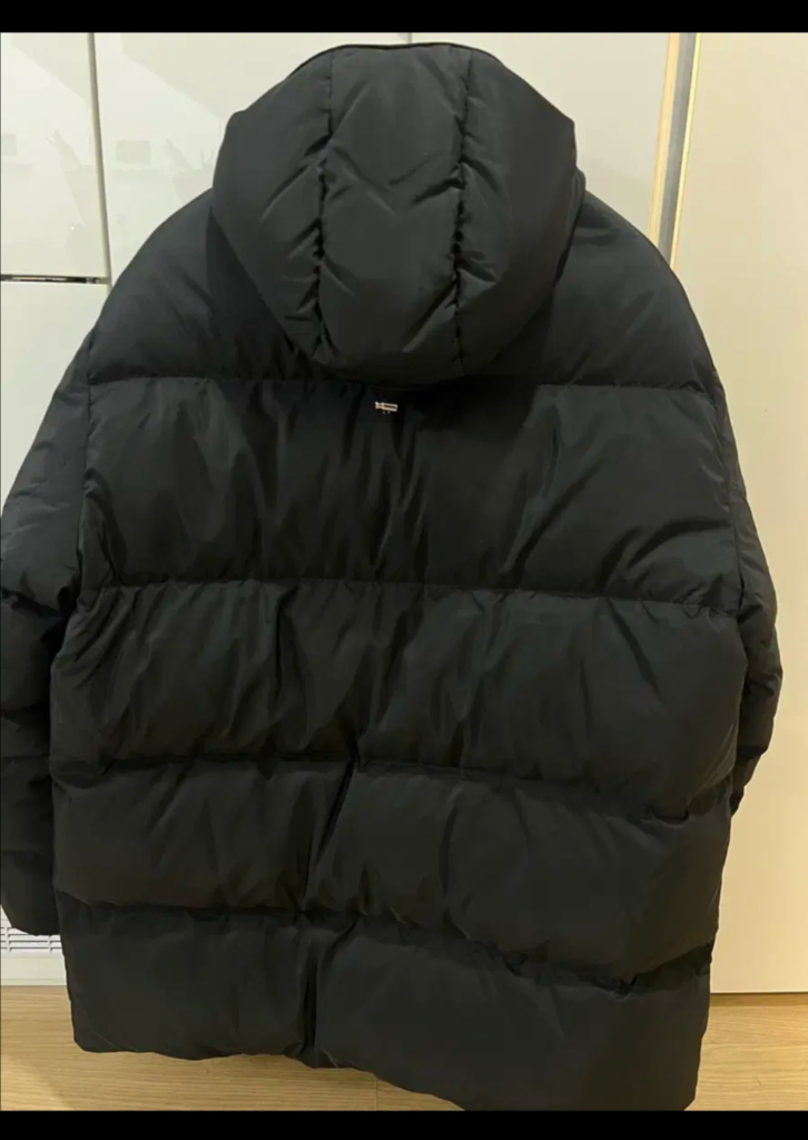 24fw 프라다 구스다운 패딩 105-110 (새상품급) 이미지