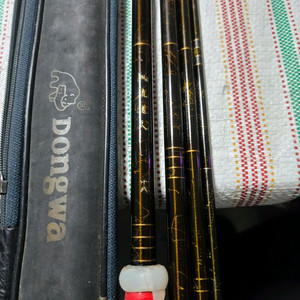 동와 풍류도인 18척 중층내림 낚시대 이미지