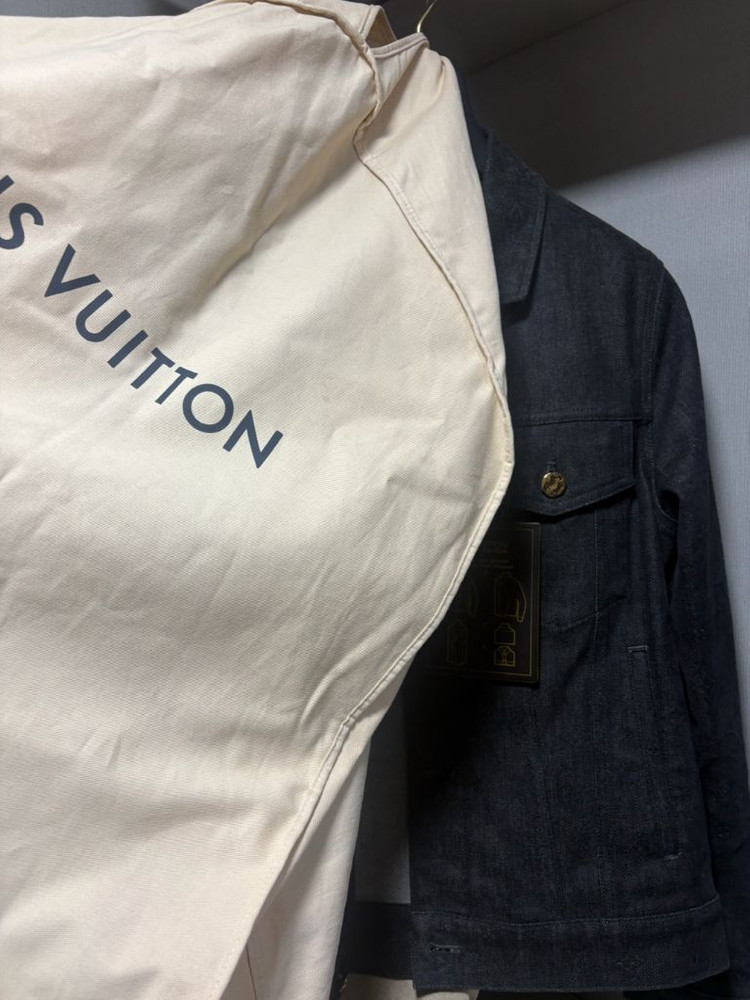 루이비통 모노그램 데님 자켓 46 백화점판 이미지