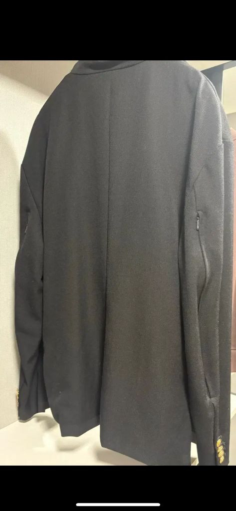 구찌 블랙 금장 버튼 자켓 50 백화점판 이미지