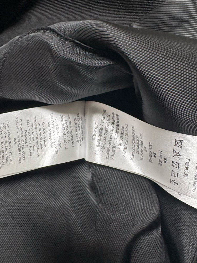 구찌 블랙 금장 버튼 자켓 50 백화점판 이미지