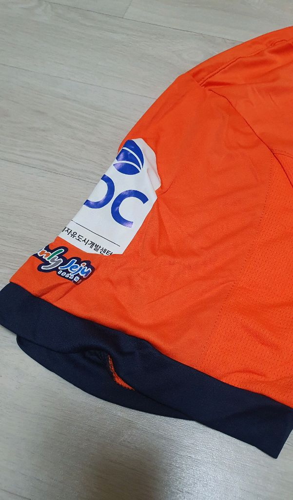 이창민 제주FC 사인 유니폼.제주 유나이티드 이창민 싸인 유니폼 이미지