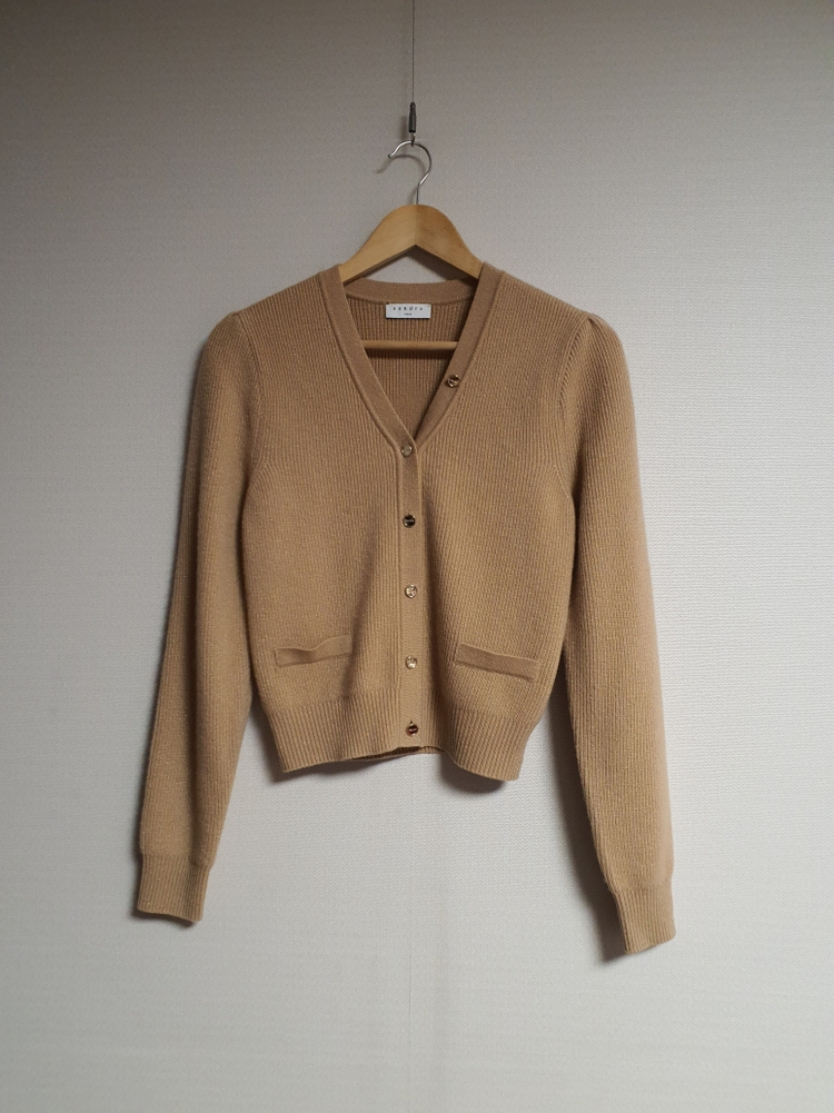 산드로 sandro 볼륨 슬리브 글리터 가디건 43호 정품 이미지