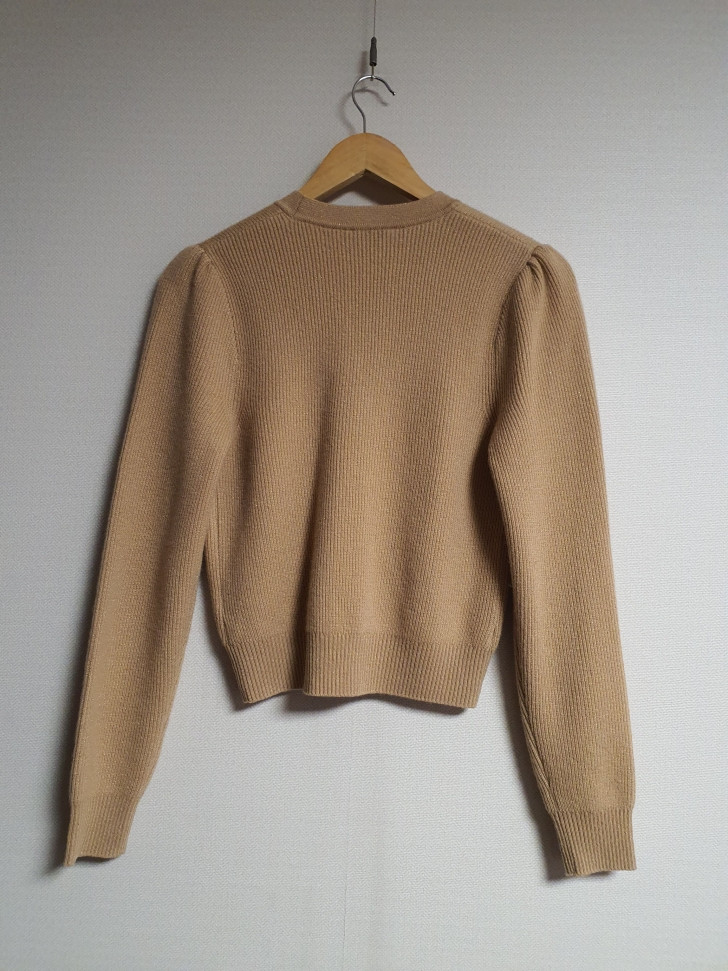 산드로 sandro 볼륨 슬리브 글리터 가디건 43호 정품 이미지