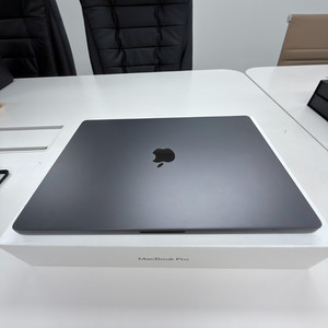 맥북 프로 16인치 M3 Max 16코어/40코어/48GB/2TB 스페이스 그레이 이미지