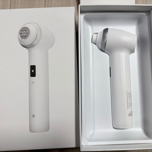 메디큐브 에이지알 울트라튠 40.68 풀박스 새상품급 이미지
