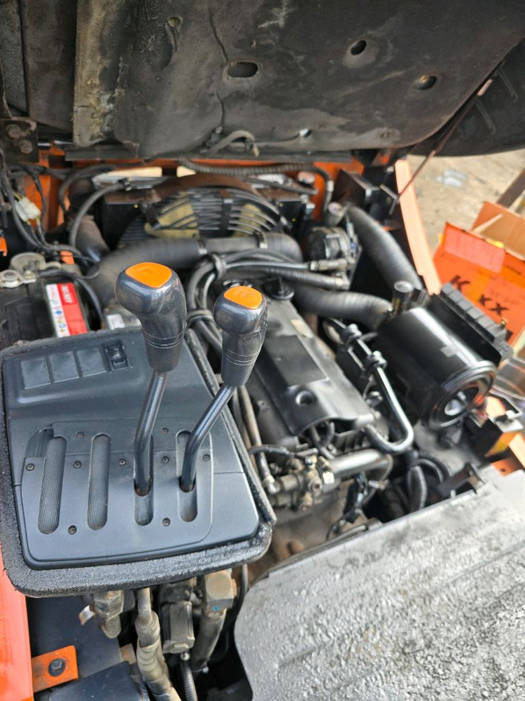 1.5톤지게차 LPG지게차 2단 두산 중고지게차 이미지