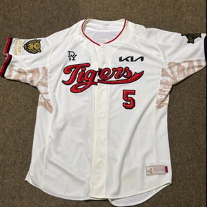 기아 타이거즈 김도영 사이클링히트 유니폼115 이미지