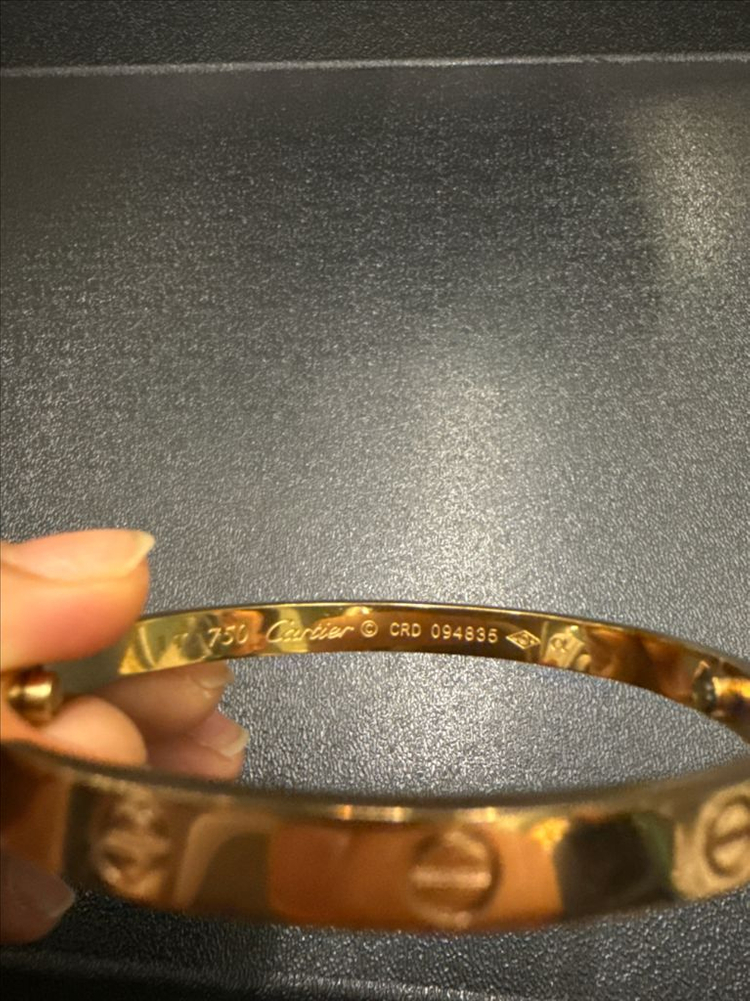 까르띠에 러브 팔찌 로즈골드 18호 풀박스 이미지