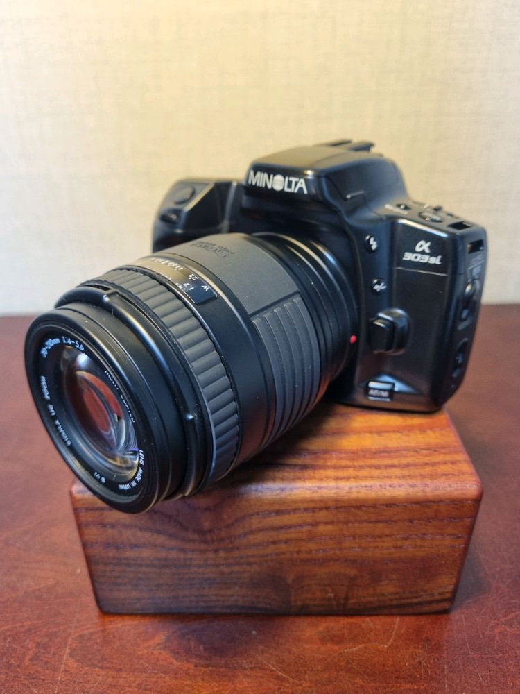 (망원렌즈)미놀타 303si 35mm 필름 자동 SLR 카메라(필카) 이미지