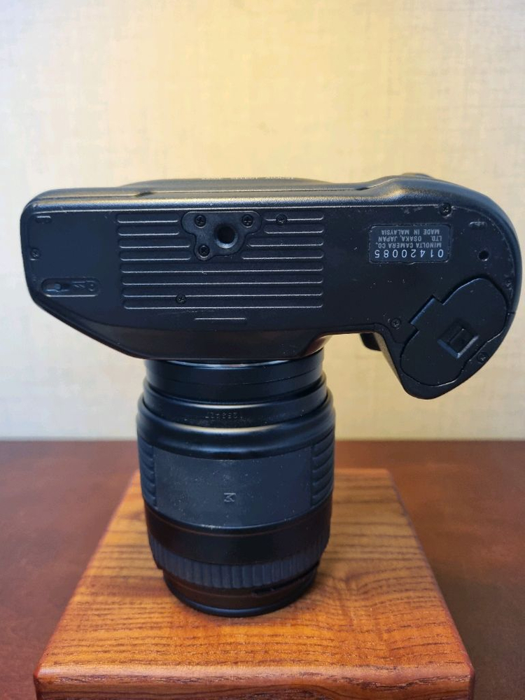 (망원렌즈)미놀타 303si 35mm 필름 자동 SLR 카메라(필카) 이미지