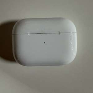 에어팟 프로2 이미지