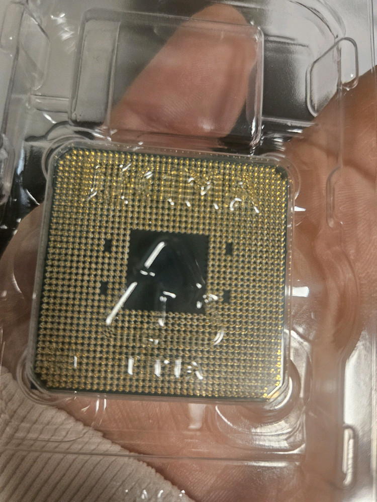 amd 라이젠 5700x cpu 미사용품 이미지