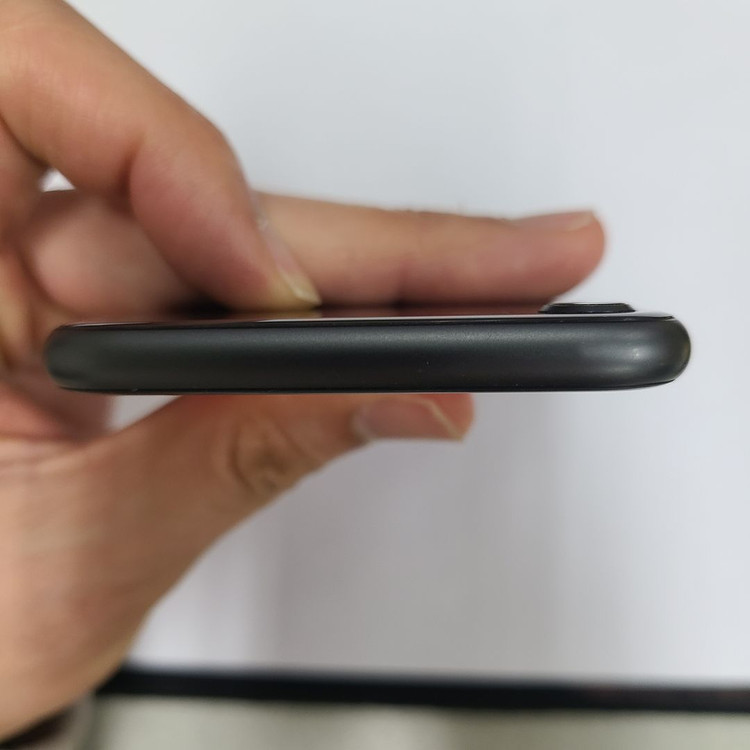 아이폰 8 블랙 64G A급 인스타 버전14.7.1 128165 이미지