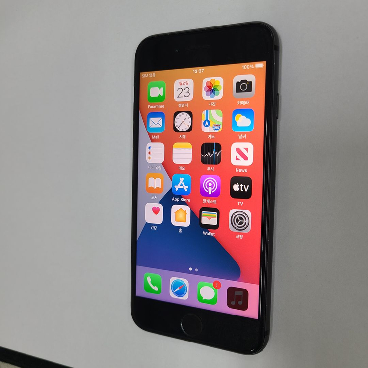 아이폰 8 블랙 64G A급 인스타 버전14.7.1 128165 이미지