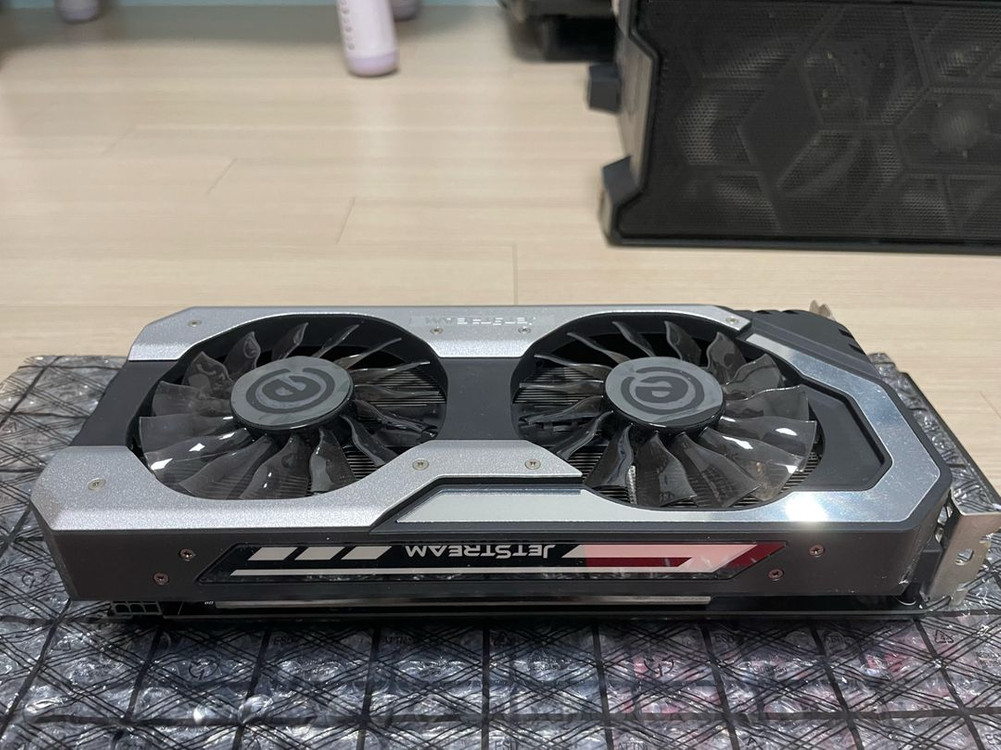 GTX1060 슈퍼 제트스트림 그래픽카드 이미지