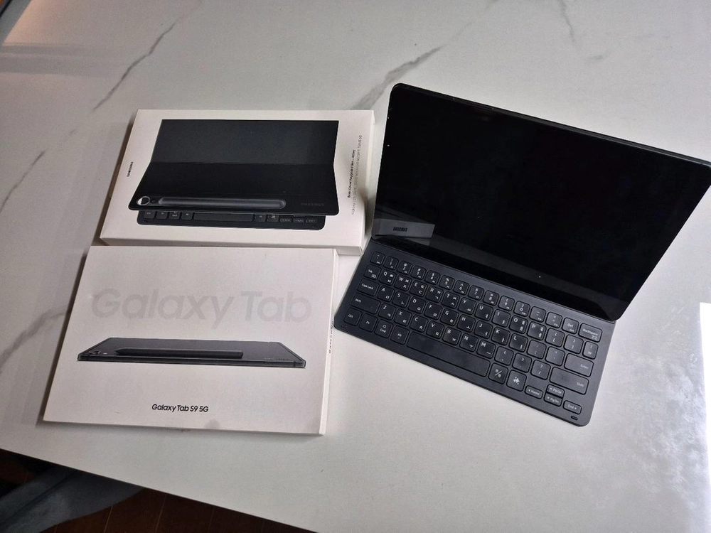 삼성 갤럭시 탭 S9 5G 128GB 정품 슬림키보드 커버 포 - 안심되는 중고거래