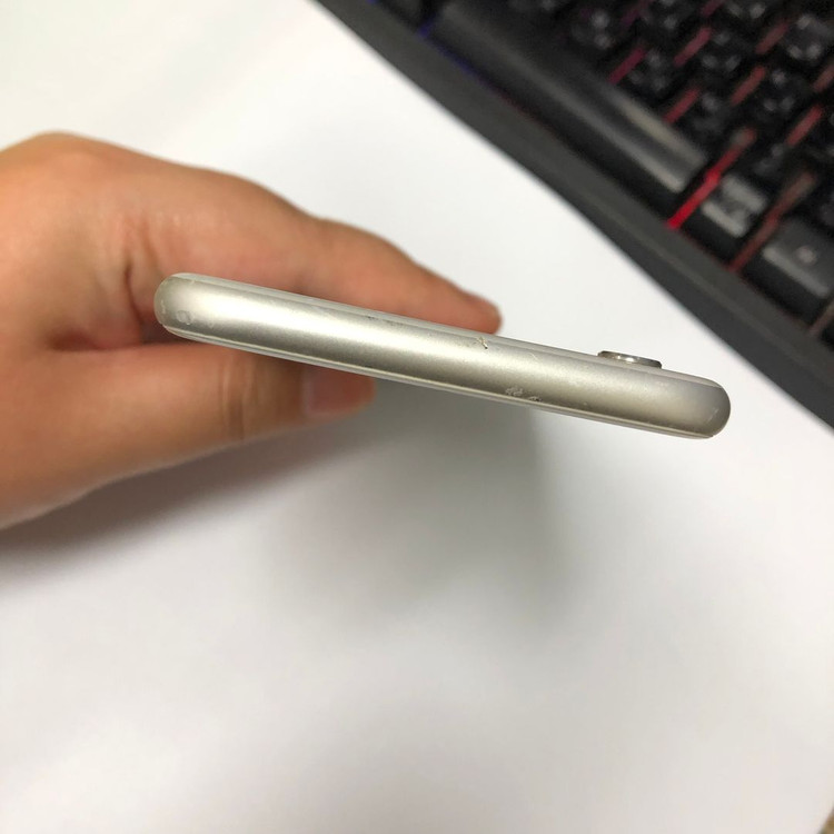 아이폰6S 64GB 실버 중고폰 배터리90% 사진폰 카메라폰 인스타 레트로감성 212866 이미지