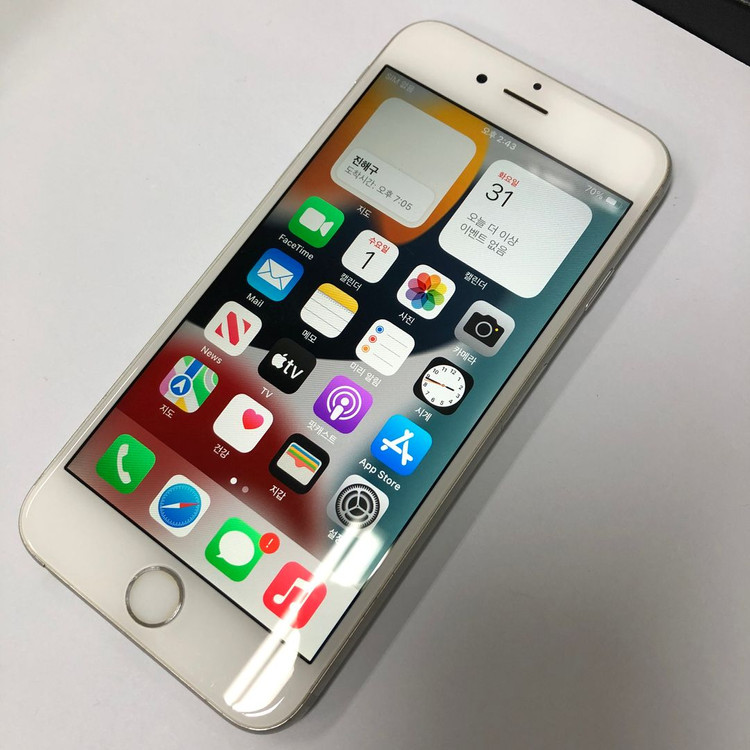 아이폰6S 64GB 실버 중고폰 배터리90% 사진폰 카메라폰 인스타 레트로감성 212866 이미지