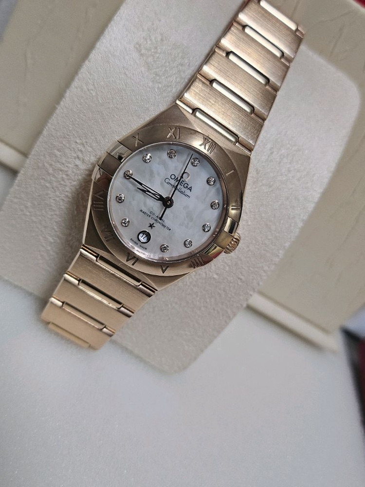 오메가여성용신형 컨스틸레이션금통29mm 이미지