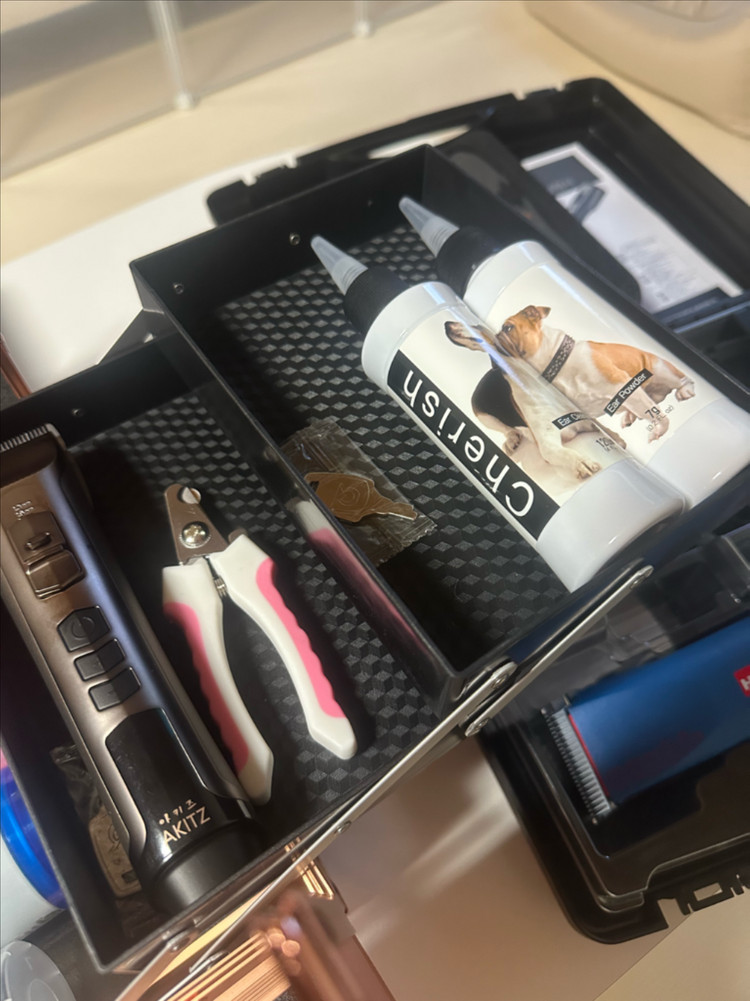 애견미용도구 세트 이미지