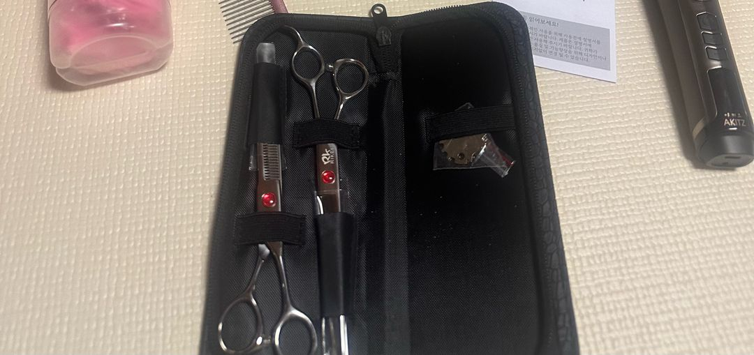 애견미용도구 세트 이미지