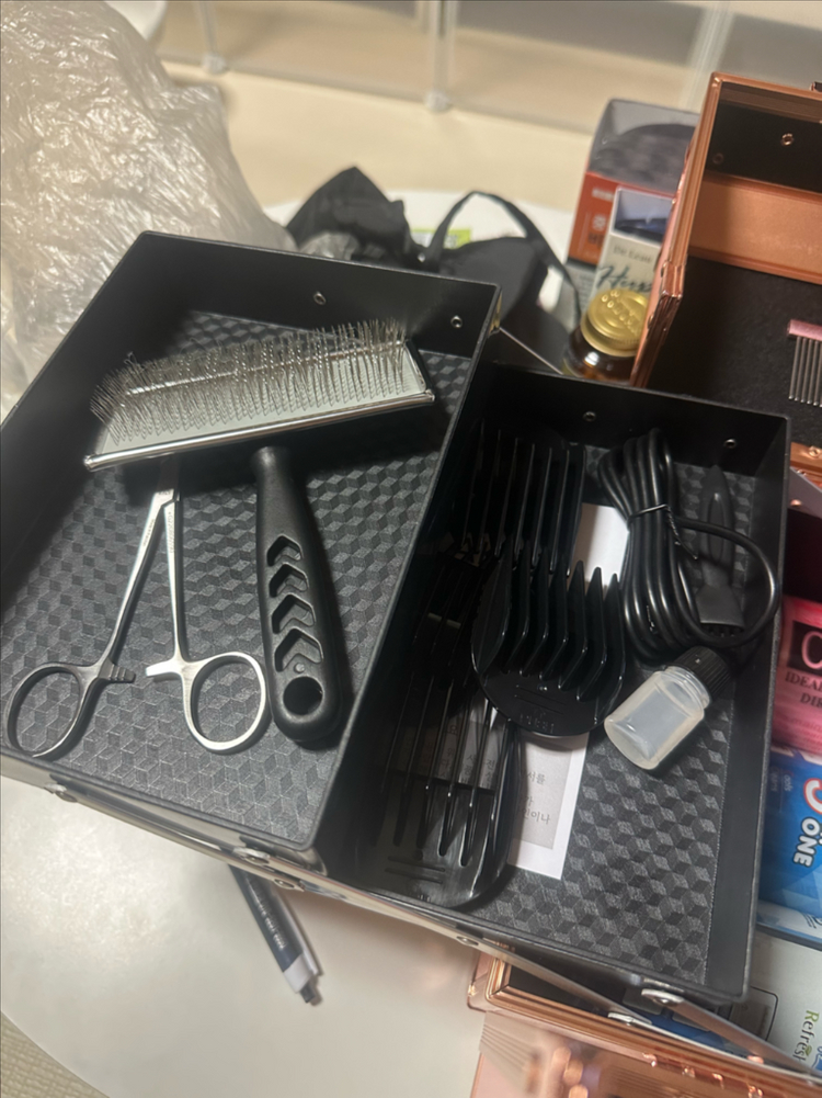 애견미용도구 세트 이미지