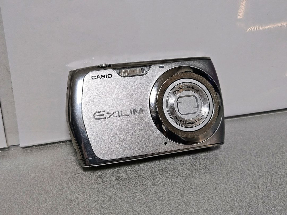 카시오 엑슬림 z370 빈티지 디카 이미지