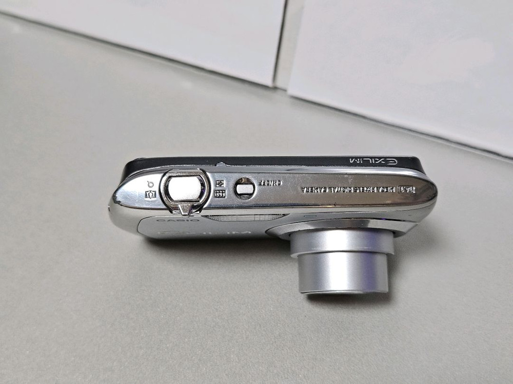 카시오 엑슬림 z370 빈티지 디카 이미지