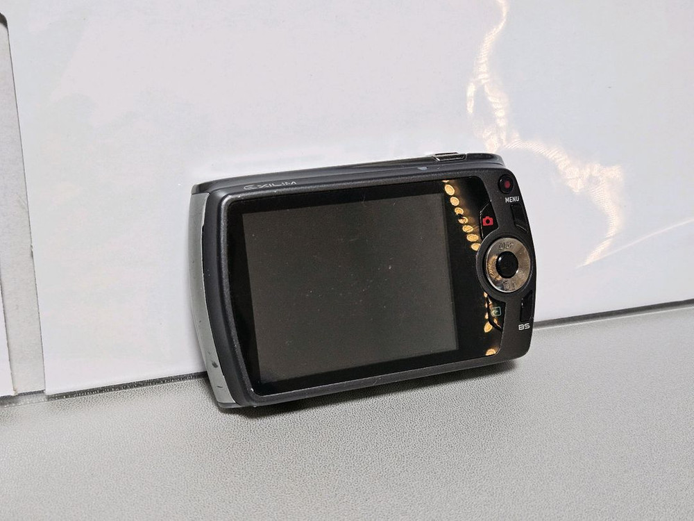 카시오 엑슬림 z370 빈티지 디카 이미지