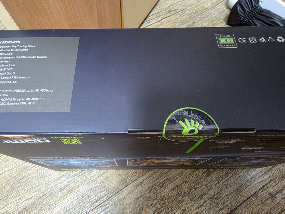 만리 지포스 RTX 5070 NEBULA 이미지