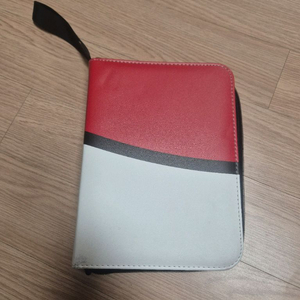 포켓몬 띠부실 & 케이스 이미지