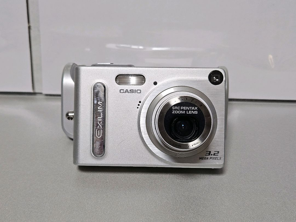 카시오 엑슬림 z3 빈티지 디카 이미지