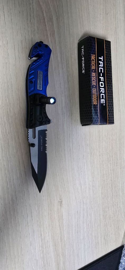 폴딩나이프 웨폰 라이트 폴리스 택티컬 나이프 스위치 블레이드 나이프 잭나이프 캠핑장비 헌팅나이프 이미지