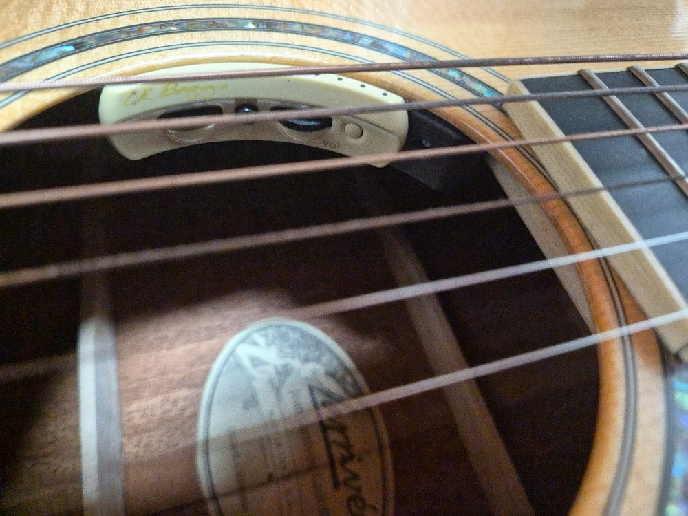 라리비 D-05e 앤썸픽업 어쿠스틱기타 이미지