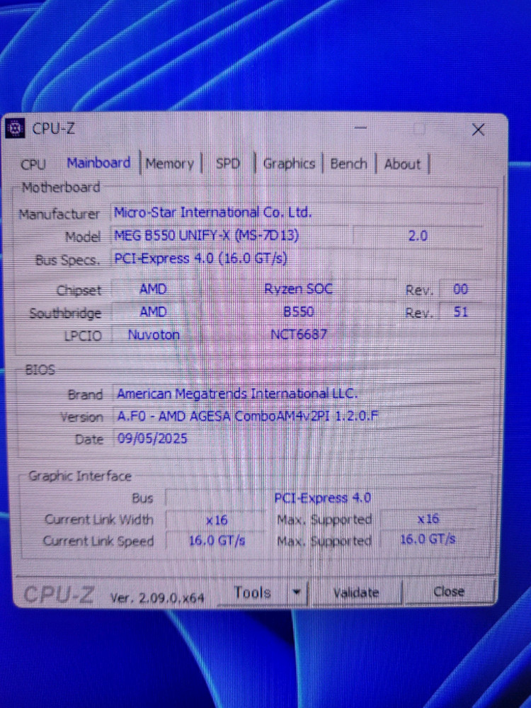 MSI MEG B550 Unify-X AM4 메인보드 풀박스 이미지