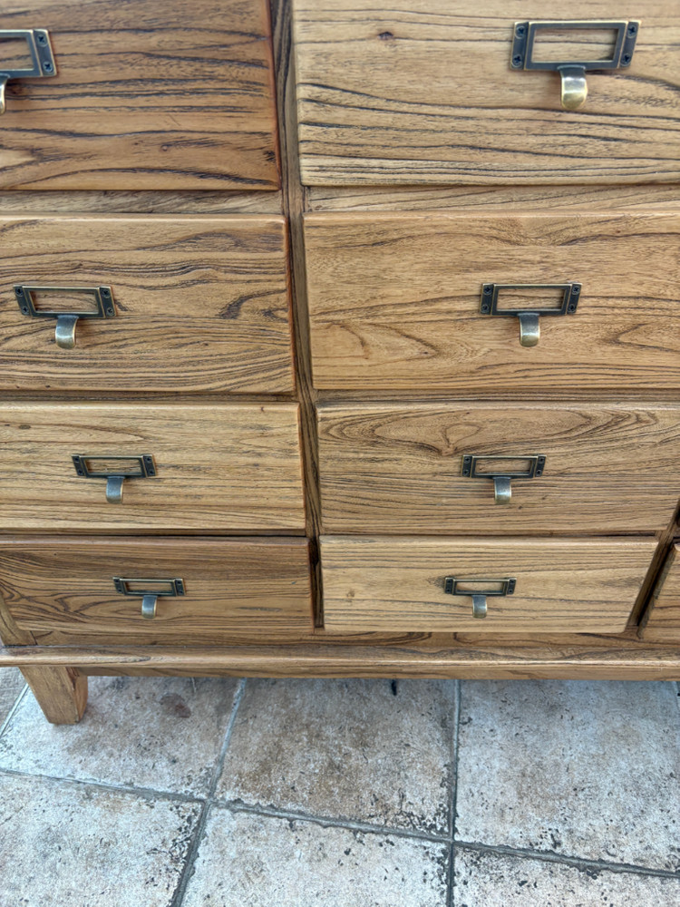 빈티지 원목 수납장 이미지