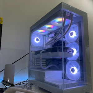 14700k/64GB/4080super 수냉 고사양 게이밍 컴퓨터 본체 이미지