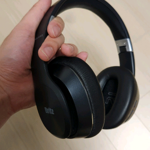 브리츠 W820BT 무선 헤드폰 S급 패드 교체 이미지