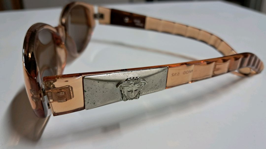 베르사체 클래식 선글라스 이미지