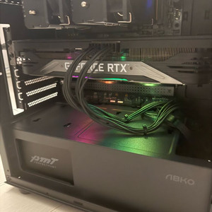 3070 이엠텍 3팬 팝니다 이미지