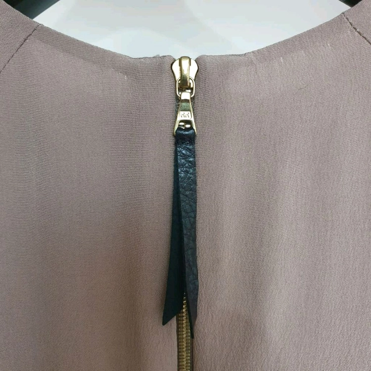 명품 MARNI 마르니 컷아웃 배색 셔링소매 실크 블라우스 이미지