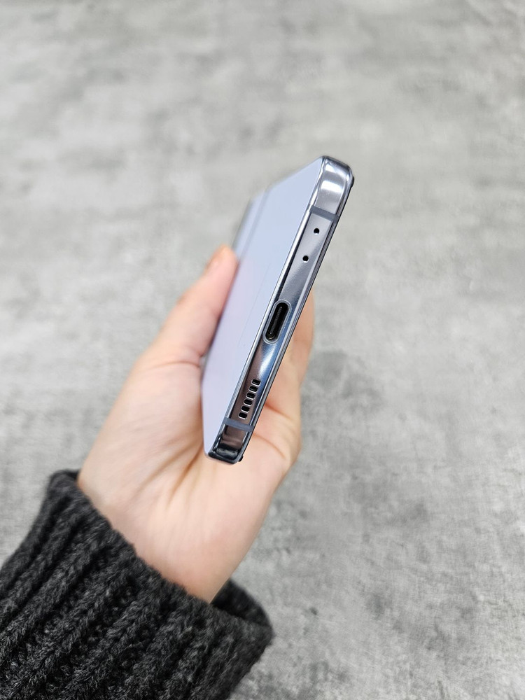 삼성갤럭시Z플립4블루판매 중고폰 이미지