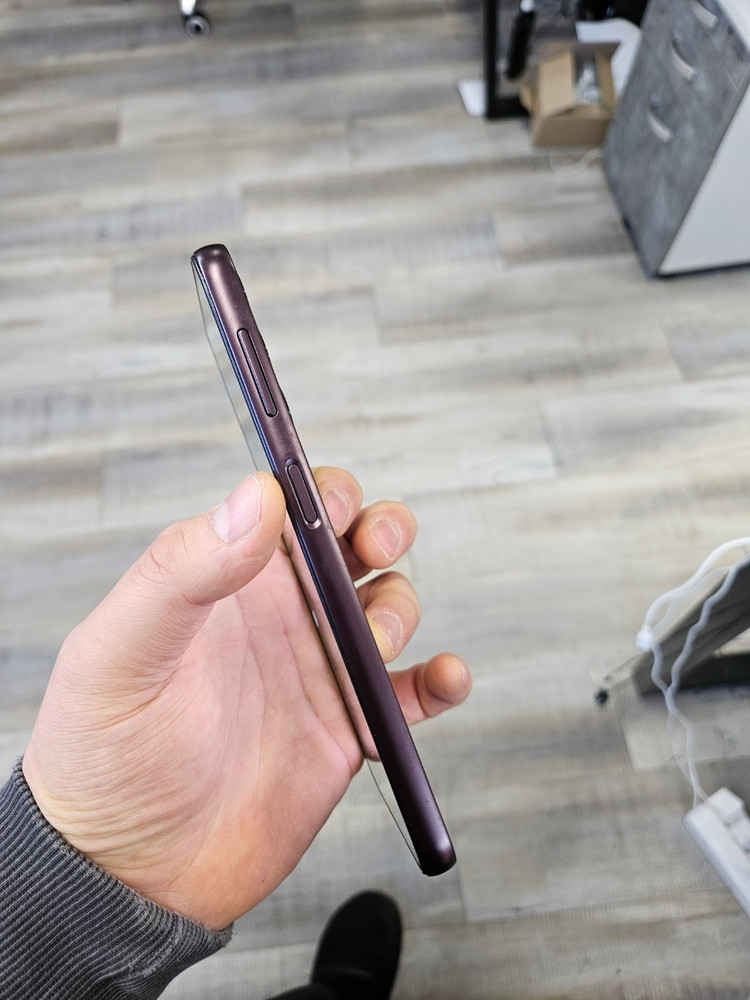 삼성A245래드판매 퀀텀2판매 중고폰 이미지