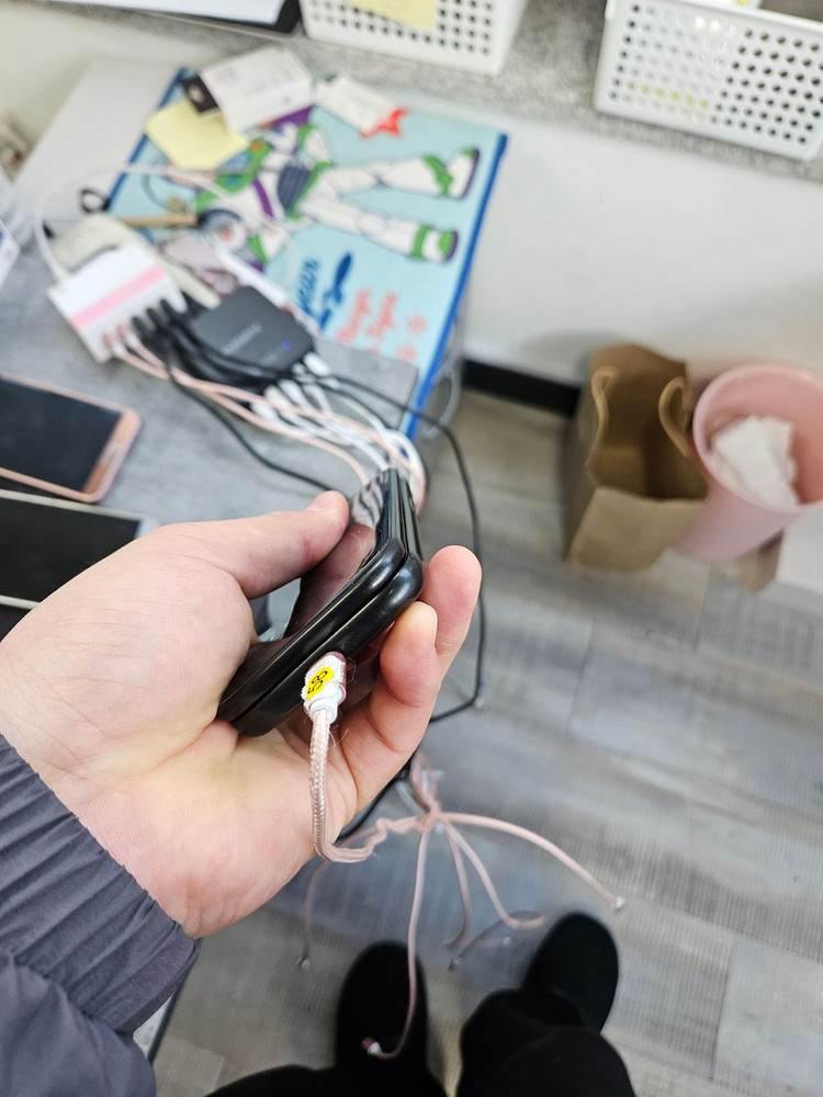 스마트폴더M120공신폰 학생폰 어르신폰 중고폰 이미지