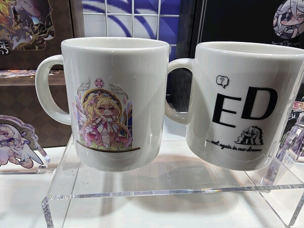 트릭컬 리바이브 2.5주년 더 현대 콜라보 팝업 스토어 굿즈 구합니다!! 이미지