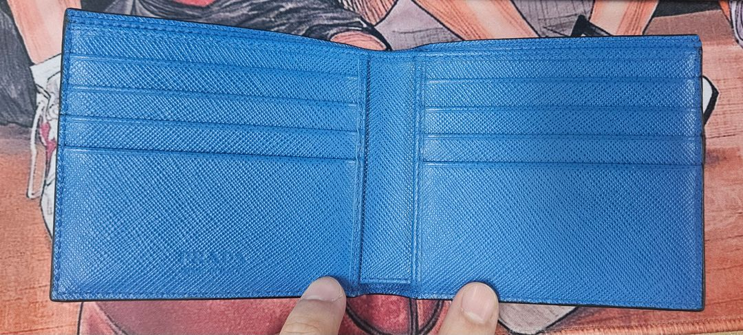 프라다 사피아노 레더 반지갑(정품) 이미지