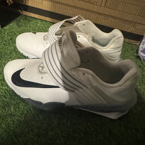 나이키 역도화 사발레오 이미지