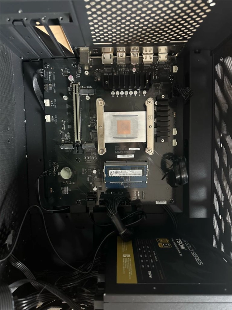 미니 pc 7945hx(7950x 동일 칩셋) 램 24기가 - 안심되는 중고거래